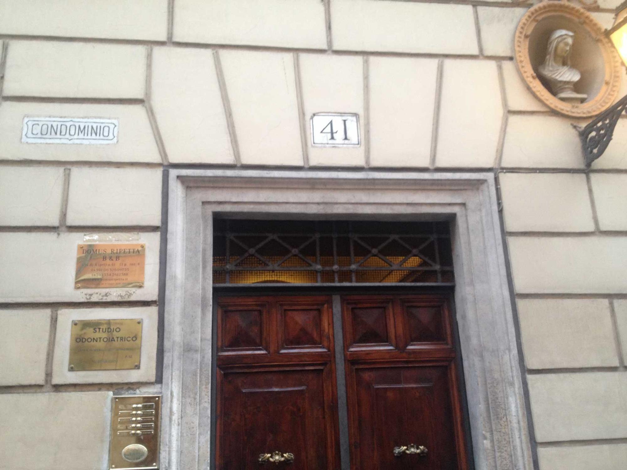 Bed and Breakfast Domus Ripetta Rom Exterior foto